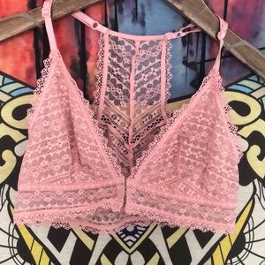 pink victoria’s secret bralette